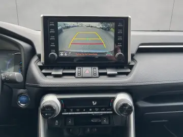 TOYOTA RAV 4 2.5 4x4 Hybrid Team Deutschland