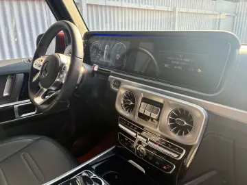 MERCEDES-BENZ G550 AMG