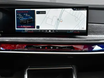 BMW 750e xDrive Executive