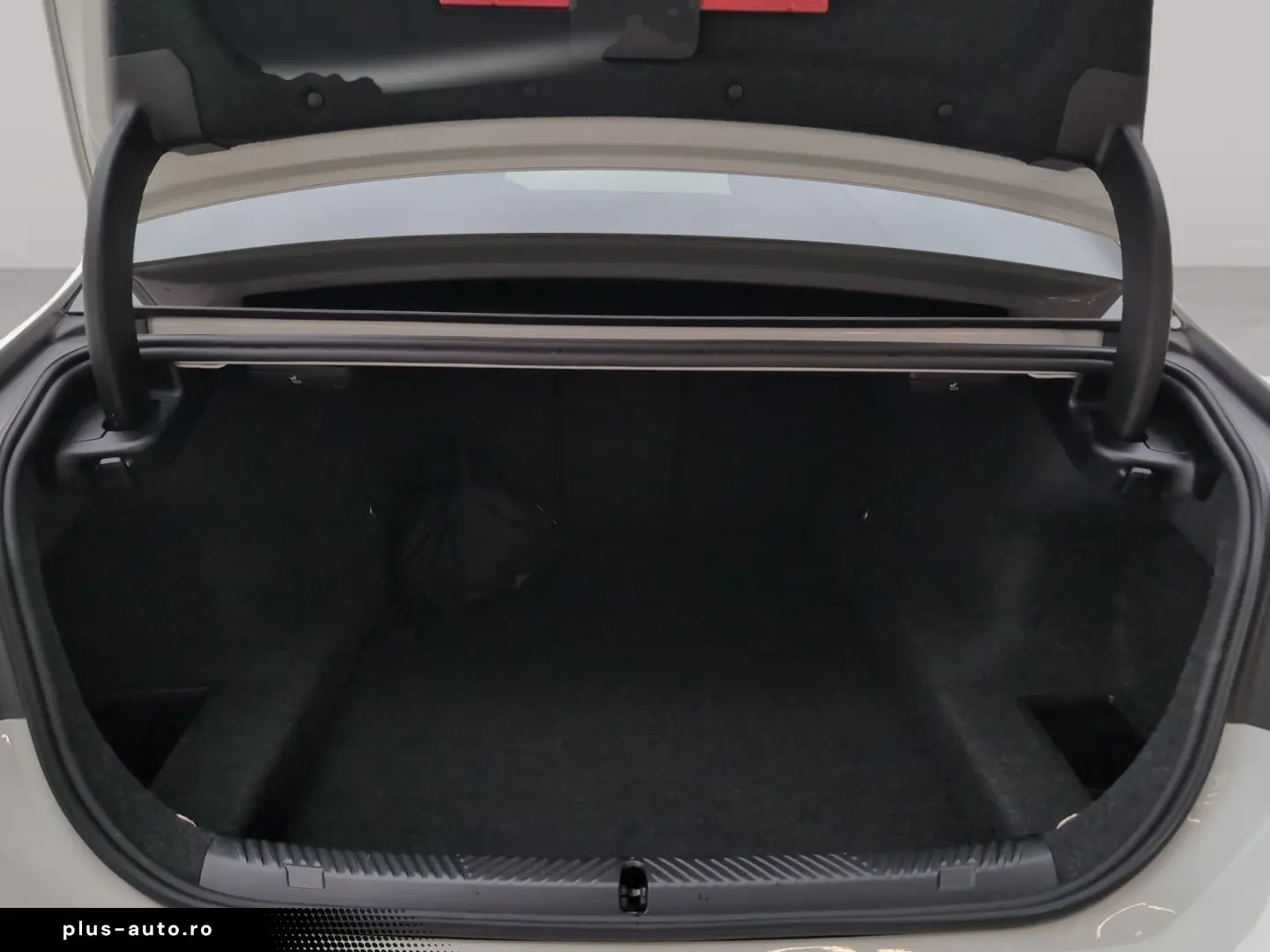 BMW 550e xDr M Sport AdaptiveSusp IconicGlow Ventil 360