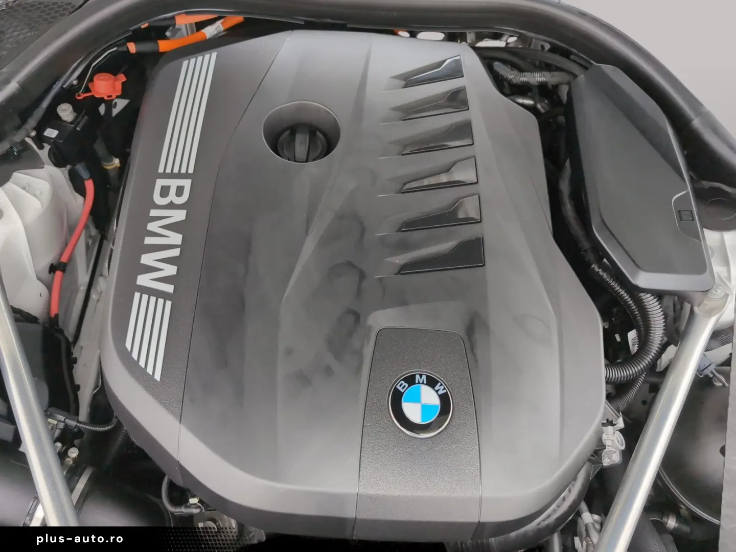 BMW 550e xDr M Sport AdaptiveSusp IconicGlow Ventil 360