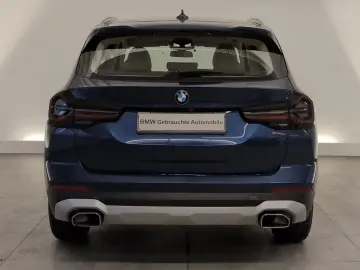 BMW X3 xDrive20d Navi Laser RFK Pano HUD