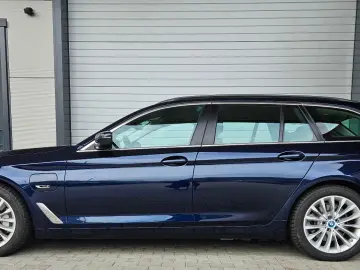 BMW 530e xDrive Touring
