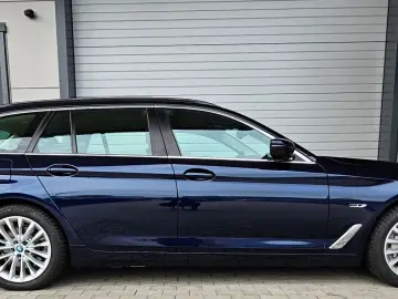 BMW 530e xDrive Touring