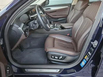 BMW 530e xDrive Touring