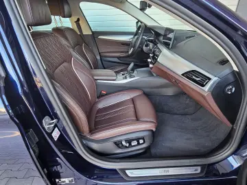 BMW 530e xDrive Touring