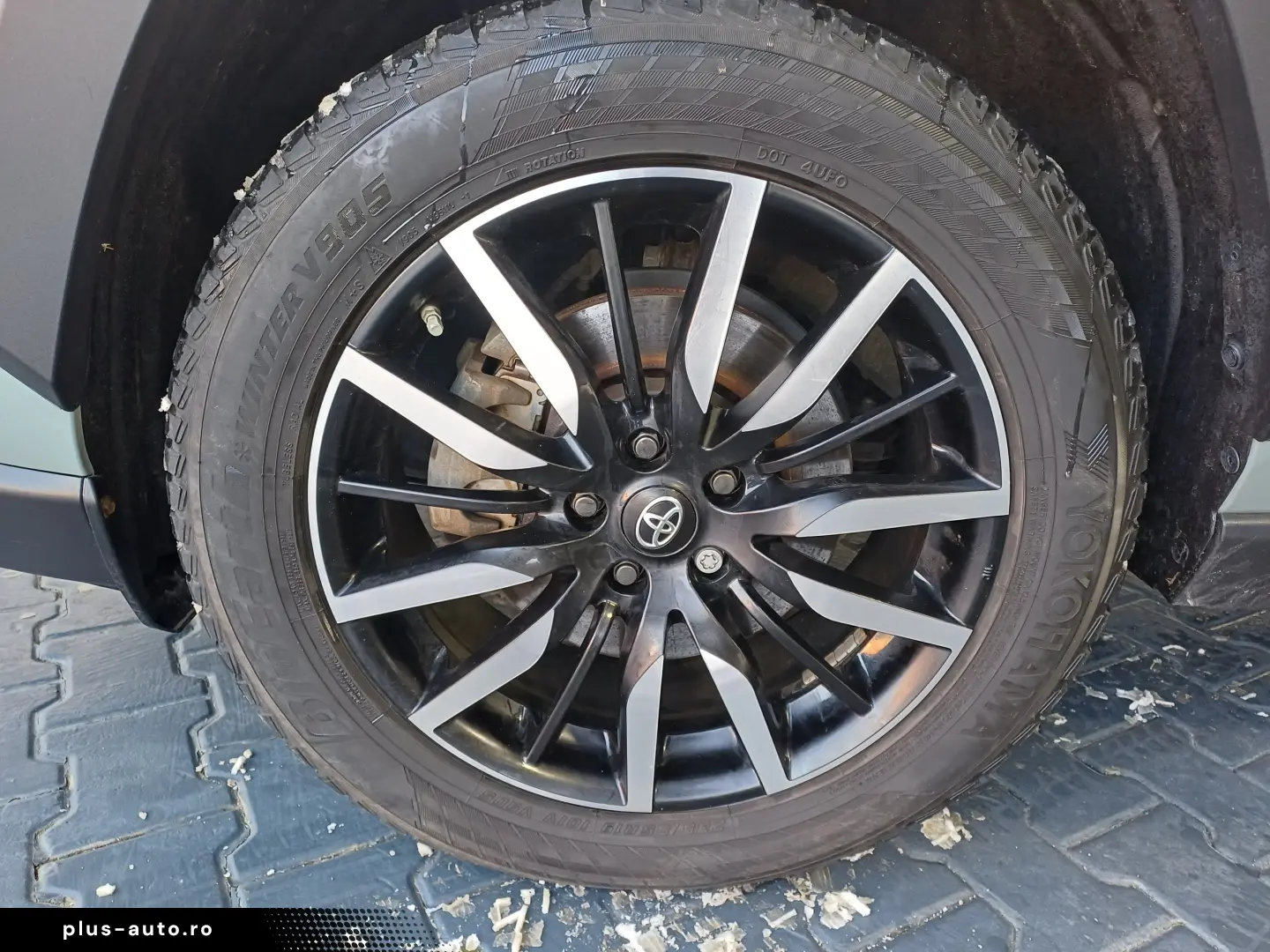 Toyota RAV4 Hybrid 4x4 Adventure