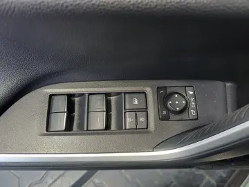 Toyota RAV4 Hybrid 4x4 Adventure