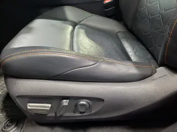 Toyota RAV4 Hybrid 4x4 Adventure