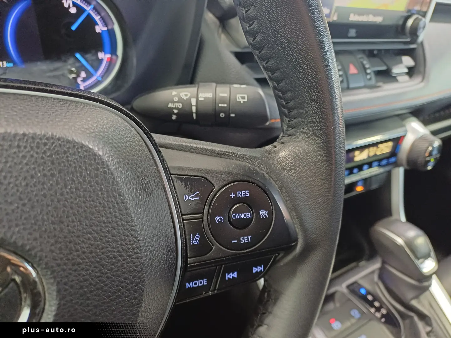 Toyota RAV4 Hybrid 4x4 Adventure