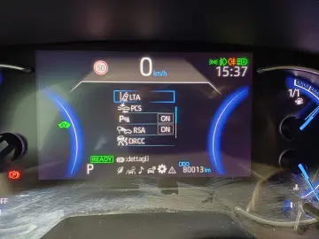 Toyota RAV4 Hybrid 4x4 Adventure