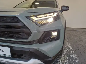 Toyota RAV4 Hybrid 4x4 Adventure