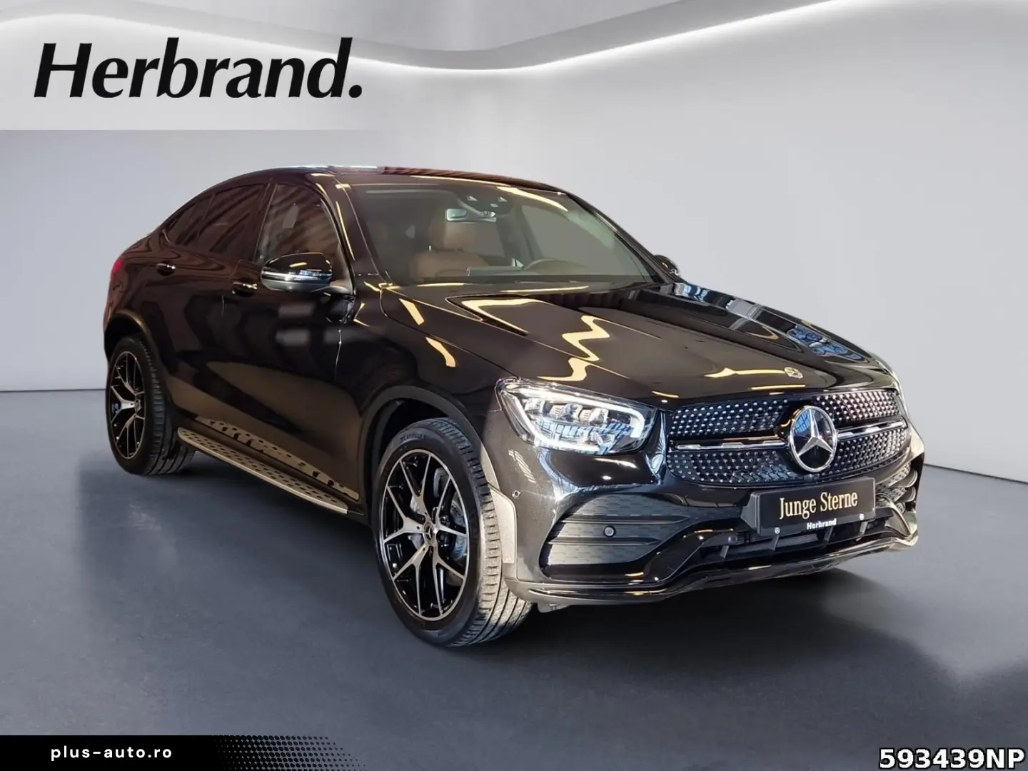 MERCEDES-BENZ GLC 300 4M AMG AHK Night 360  DISTRONIC