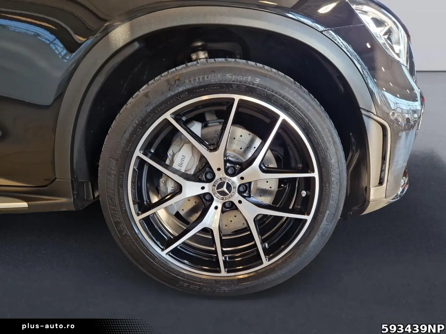 MERCEDES-BENZ GLC 300 4M AMG AHK Night 360  DISTRONIC