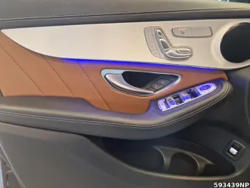 MERCEDES-BENZ GLC 300 4M AMG AHK Night 360  DISTRONIC