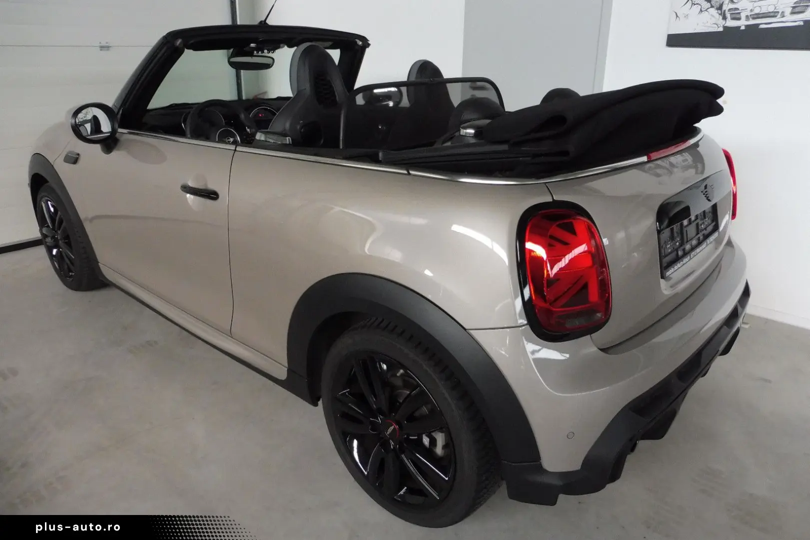 MINI Cooper Cabrio JCW Premium  HuD DC HK PDC v h Kam