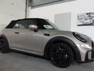 MINI Cooper Cabrio JCW Premium  HuD DC HK PDC v h Kam