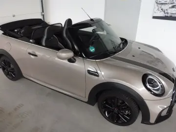 MINI Cooper Cabrio JCW Premium  HuD DC HK PDC v h Kam