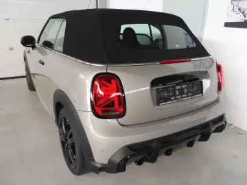 MINI Cooper Cabrio JCW Premium  HuD DC HK PDC v h Kam