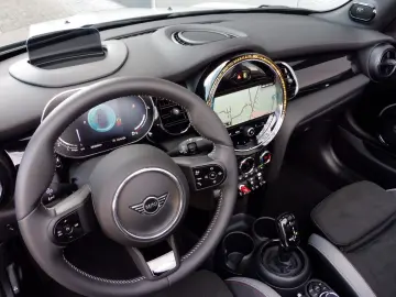 MINI Cooper Cabrio JCW Premium  HuD DC HK PDC v h Kam