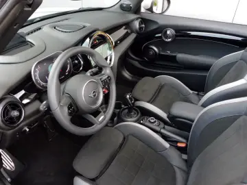 MINI Cooper Cabrio JCW Premium  HuD DC HK PDC v h Kam