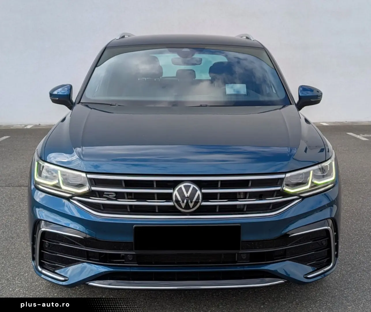 VW Tiguan eHYBRID R-Line  HUD ACC AHK DCC IQ Memory