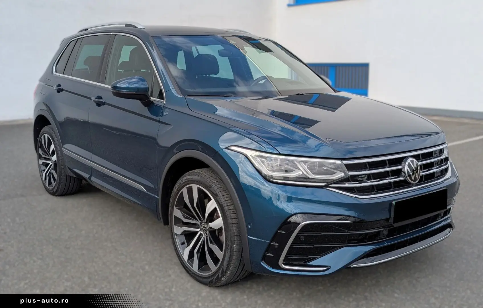 VW Tiguan eHYBRID R-Line  HUD ACC AHK DCC IQ Memory