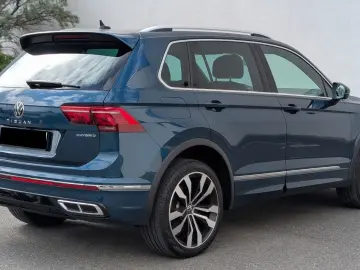 VW Tiguan eHYBRID R-Line  HUD ACC AHK DCC IQ Memory