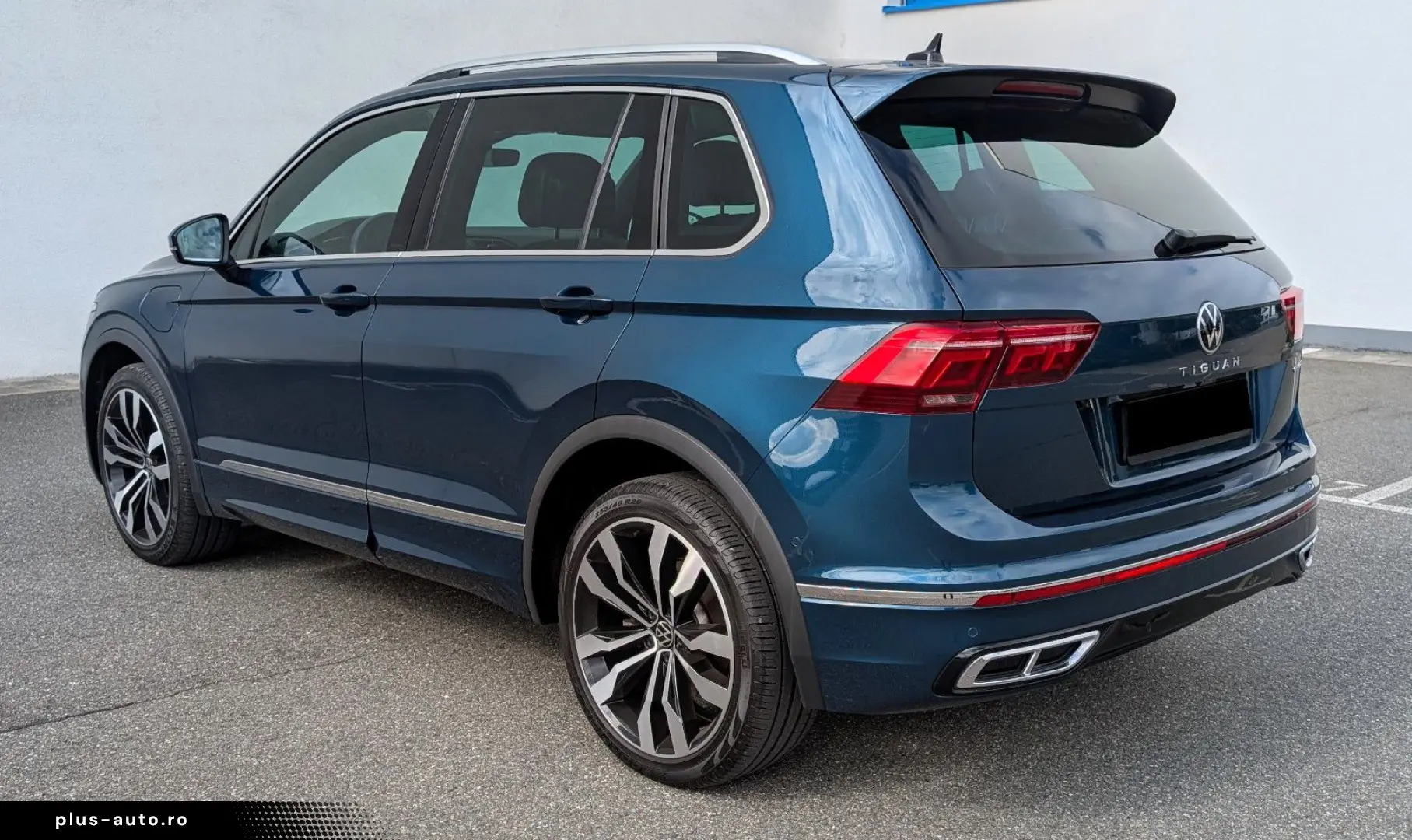 VW Tiguan eHYBRID R-Line  HUD ACC AHK DCC IQ Memory