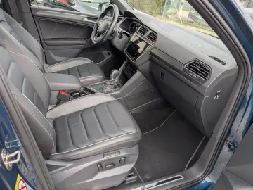 VW Tiguan eHYBRID R-Line  HUD ACC AHK DCC IQ Memory