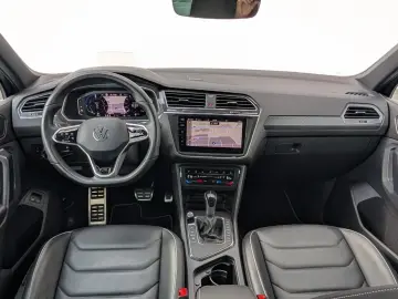 VW Tiguan eHYBRID R-Line  HUD ACC AHK DCC IQ Memory