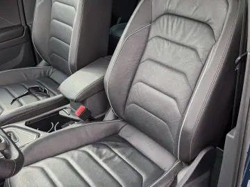 VW Tiguan eHYBRID R-Line  HUD ACC AHK DCC IQ Memory