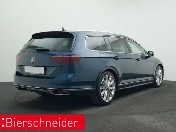 VW Passat Variant 2.0 TDI DSG 4Mo. R-Line 5-J-GAR N