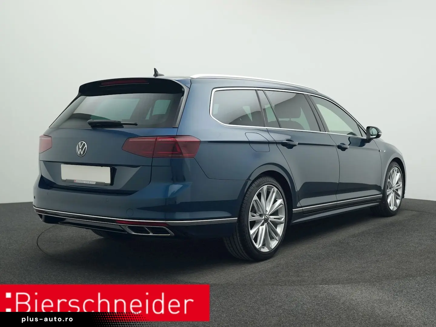 VW Passat Variant 2.0 TDI DSG 4Mo. R-Line 5-J-GAR N