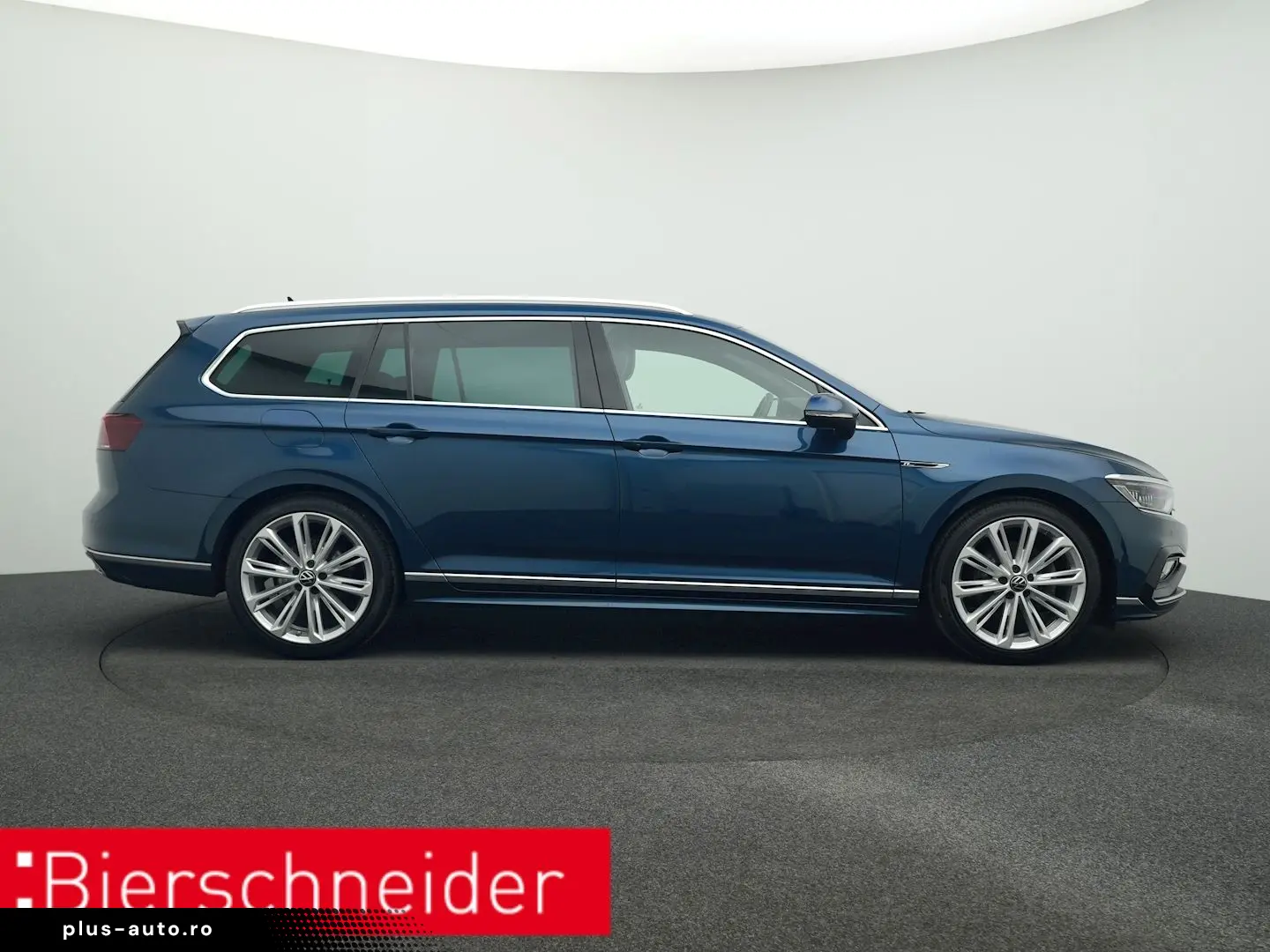 VW Passat Variant 2.0 TDI DSG 4Mo. R-Line 5-J-GAR N