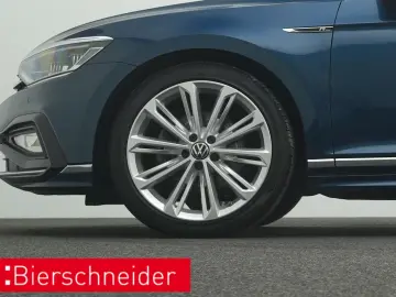 VW Passat Variant 2.0 TDI DSG 4Mo. R-Line 5-J-GAR N