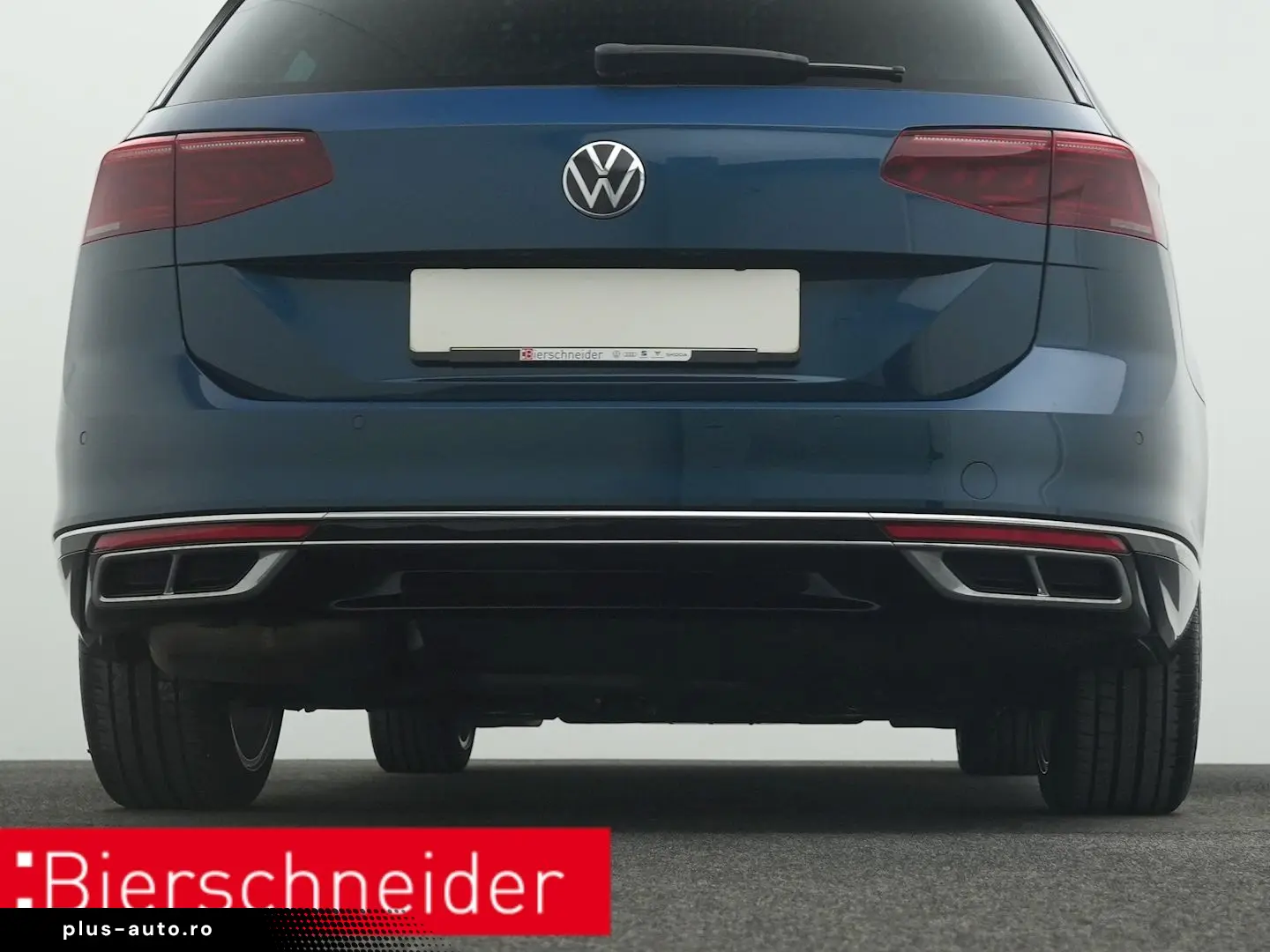 VW Passat Variant 2.0 TDI DSG 4Mo. R-Line 5-J-GAR N