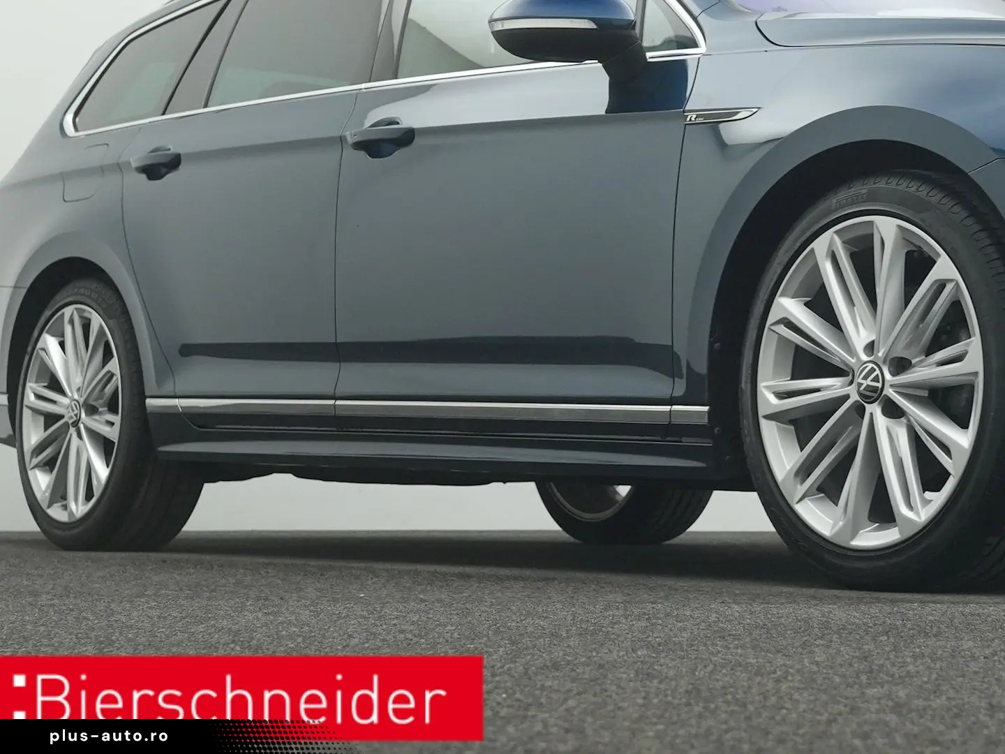 VW Passat Variant 2.0 TDI DSG 4Mo. R-Line 5-J-GAR N