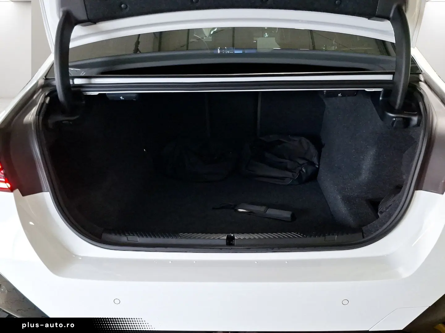 BMW 550e xDrive MSp AdaptiveSusp Ventil Bowers IconicGl