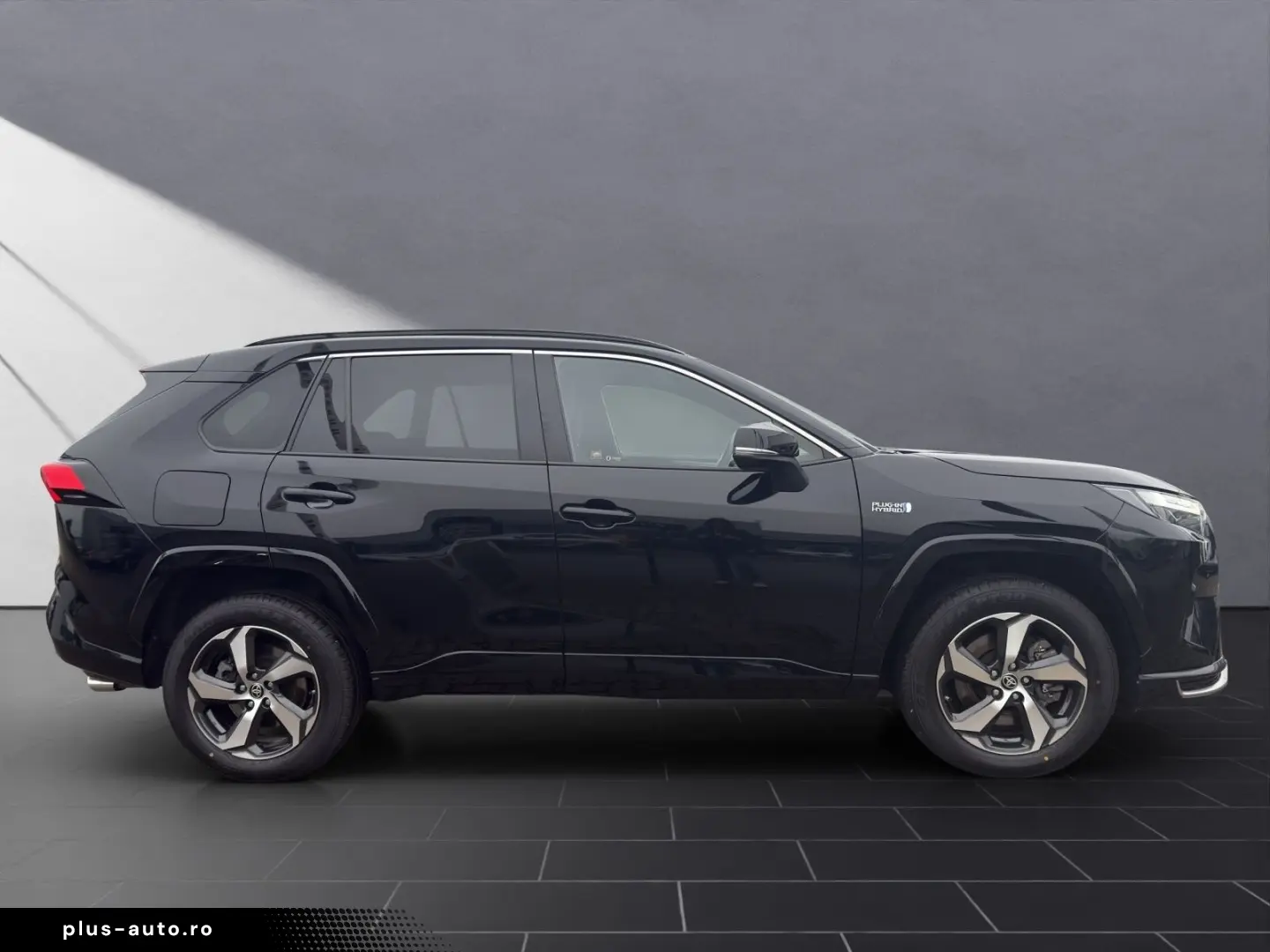 TOYOTA RAV 4 PLUG-IN HYBRID 4x4 CARPLAY KAMERA