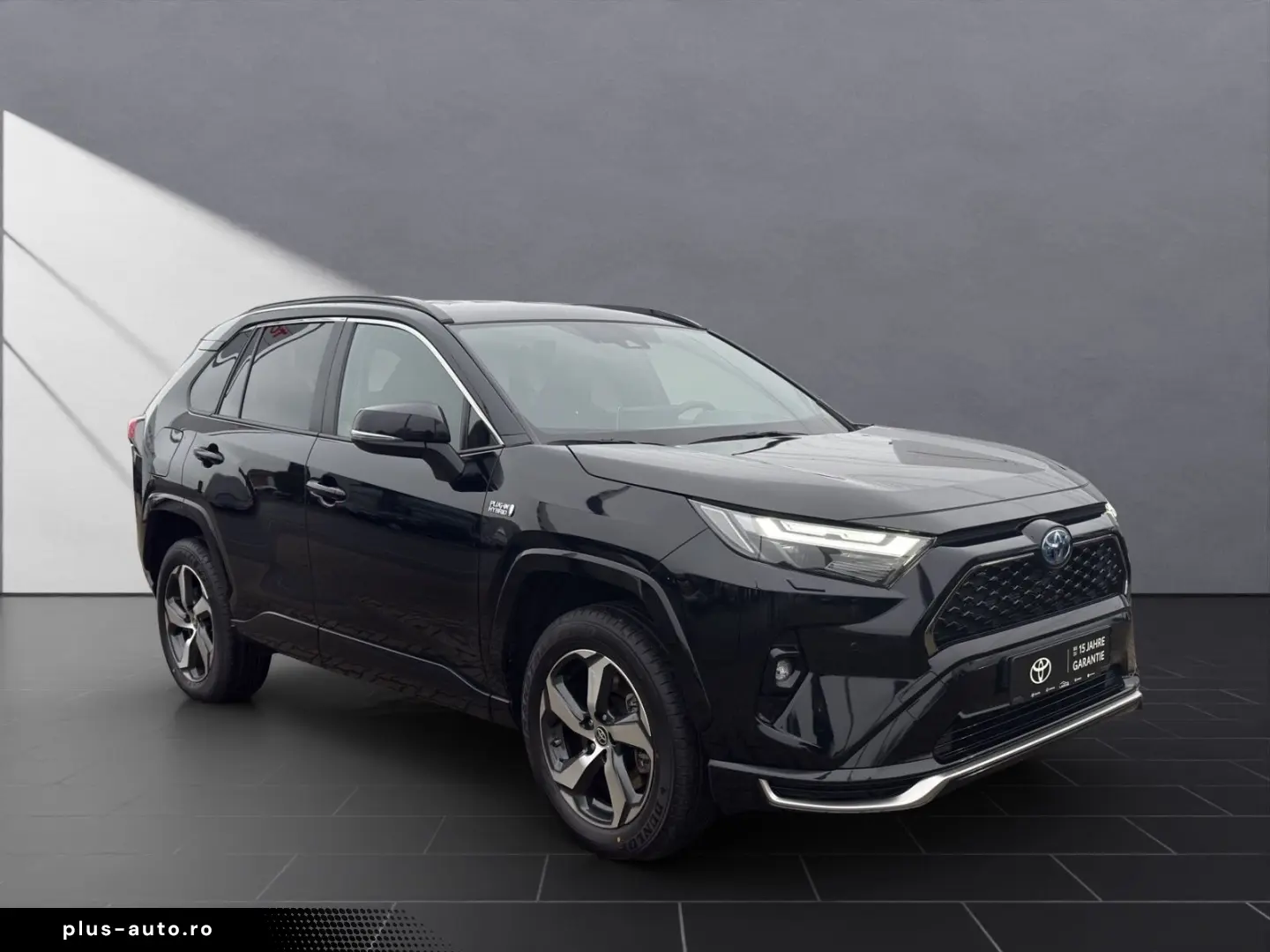 TOYOTA RAV 4 PLUG-IN HYBRID 4x4 CARPLAY KAMERA