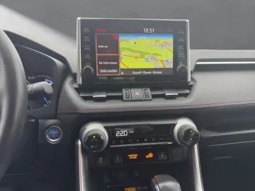 TOYOTA RAV 4 PLUG-IN HYBRID 4x4 CARPLAY KAMERA