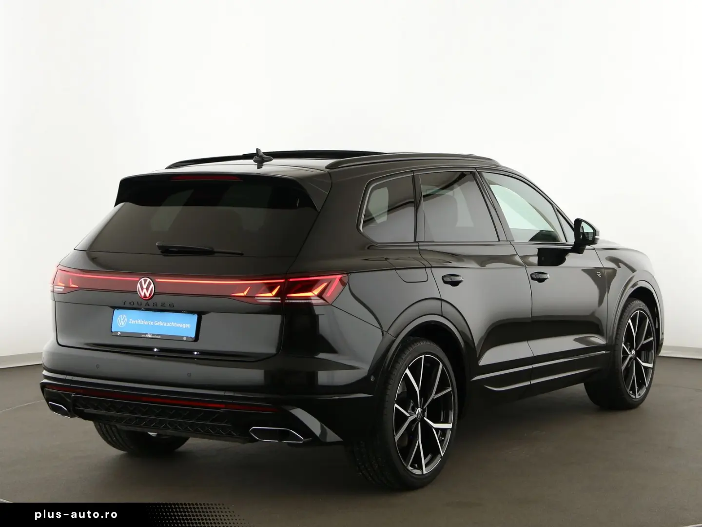 VW Touareg 3.0TDI 286PS 4M R-Line STHZ NaviPro Lede