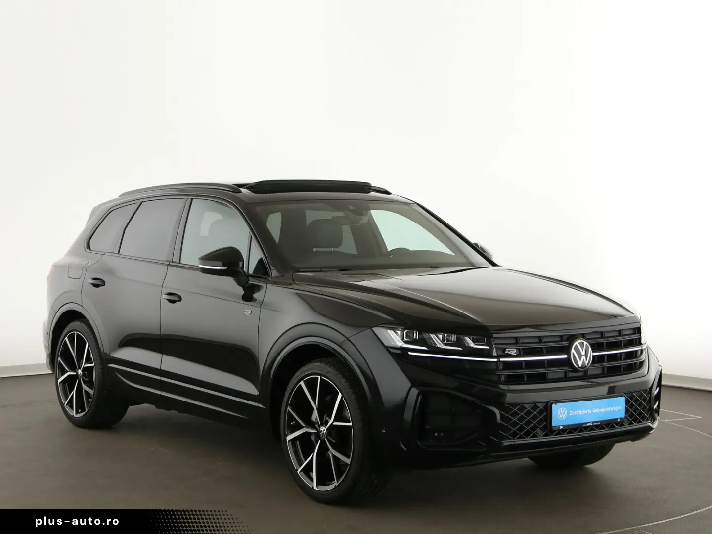 VW Touareg 3.0TDI 286PS 4M R-Line STHZ NaviPro Lede