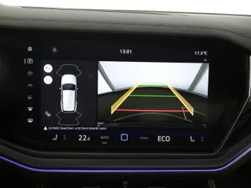 VW Touareg 3.0TDI 286PS 4M R-Line STHZ NaviPro Lede