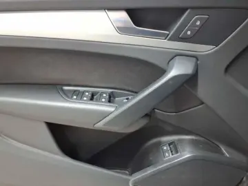 AUDI Q5 50 TFSIe quattro S tronic Navi