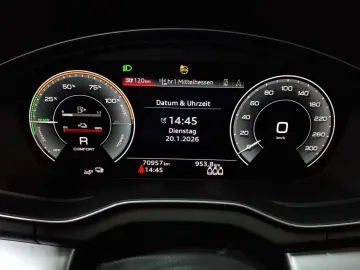 AUDI Q5 50 TFSIe quattro S tronic Navi
