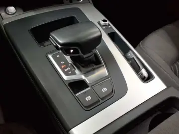 AUDI Q5 50 TFSIe quattro S tronic Navi