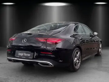 MERCEDES-BENZ CLA 200 d AMG Advanc  DISTRO AHK KeyGo LED