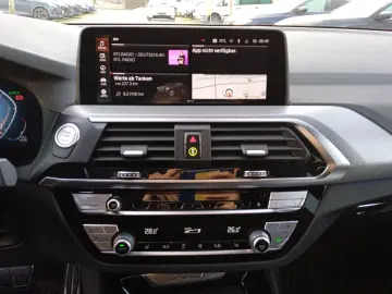 BMW X3 xDrive 20d M Sport HUD  ACC